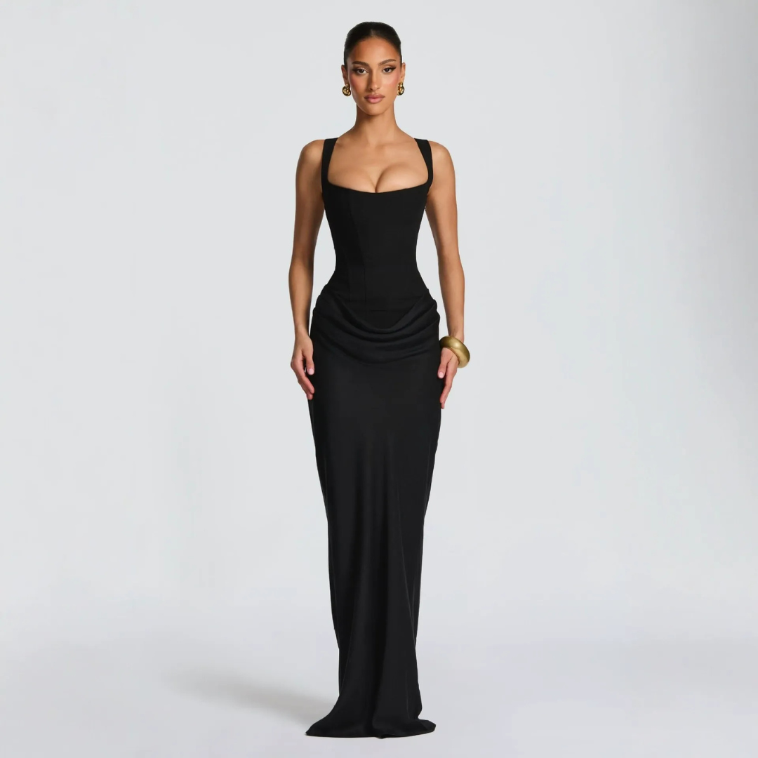 Robe longue ajustée élégante à fines bretelles
