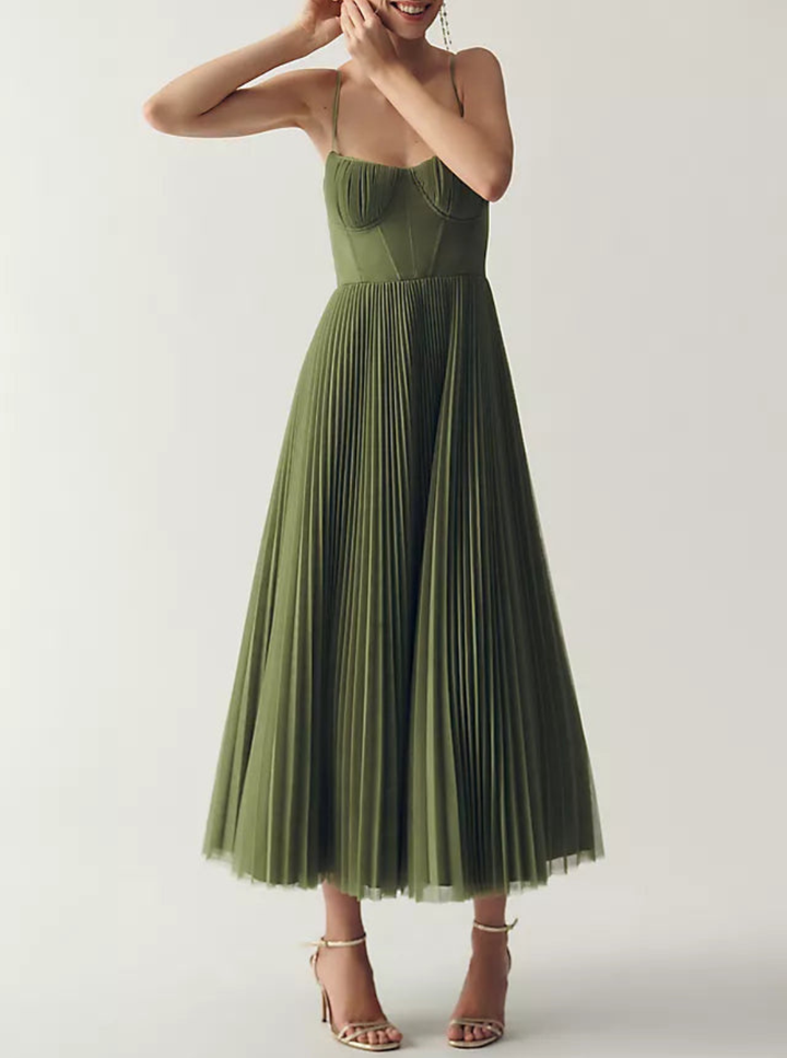 Robe en tulle drapée élégamment
