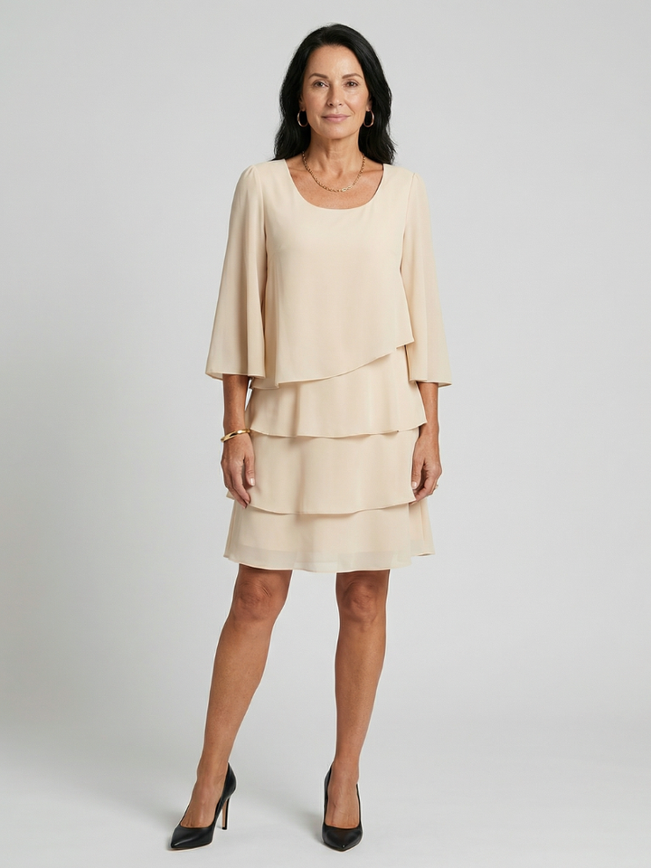 Robe à manches évasées et longueur genou Della