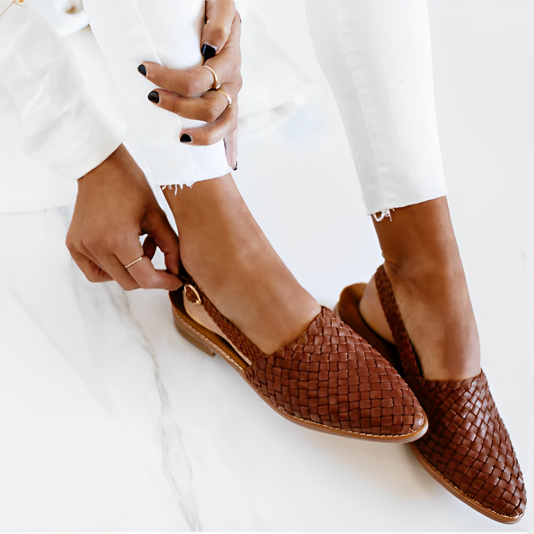 Amélie Chaussures en Cuir Femme Confortables, Élégantes et au Design Intemporel