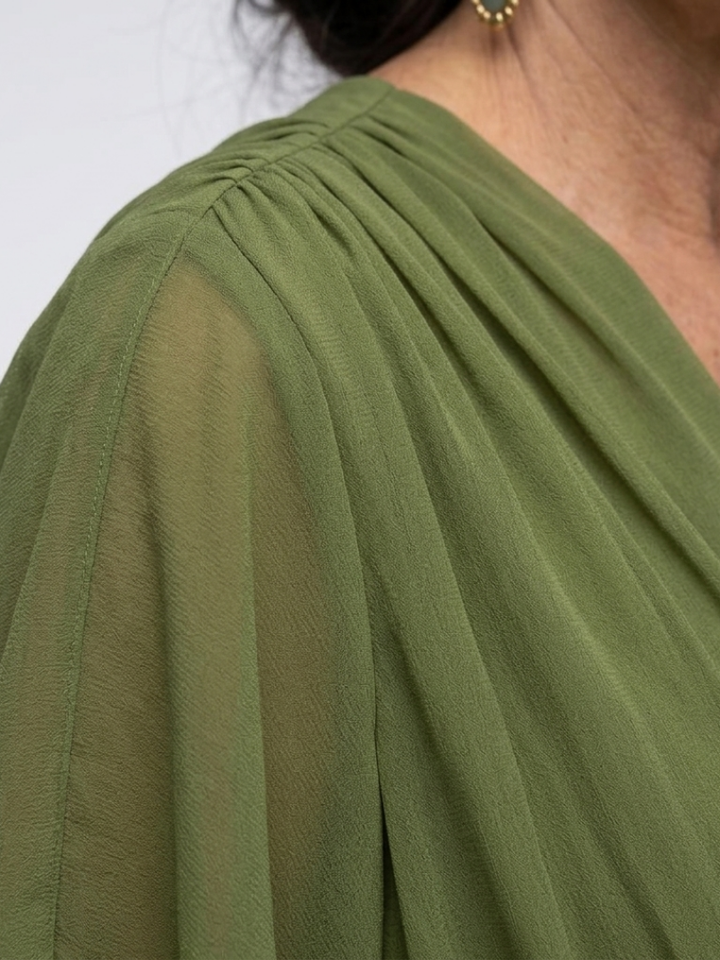Robe Midi Drapée à Encolure Elysia
