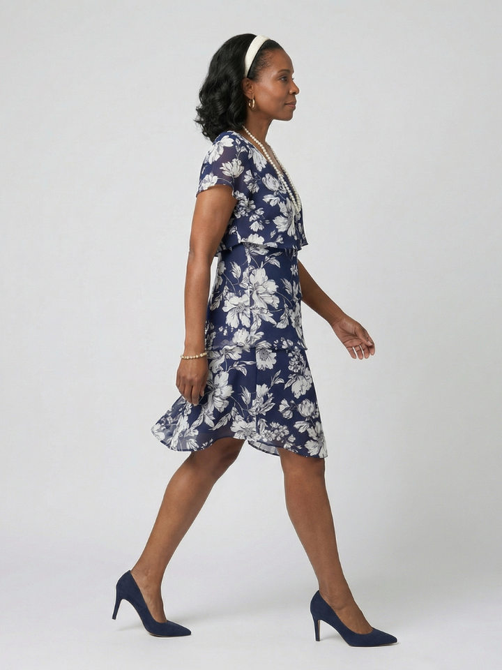 Robe florale subtile à longueur genou Thea