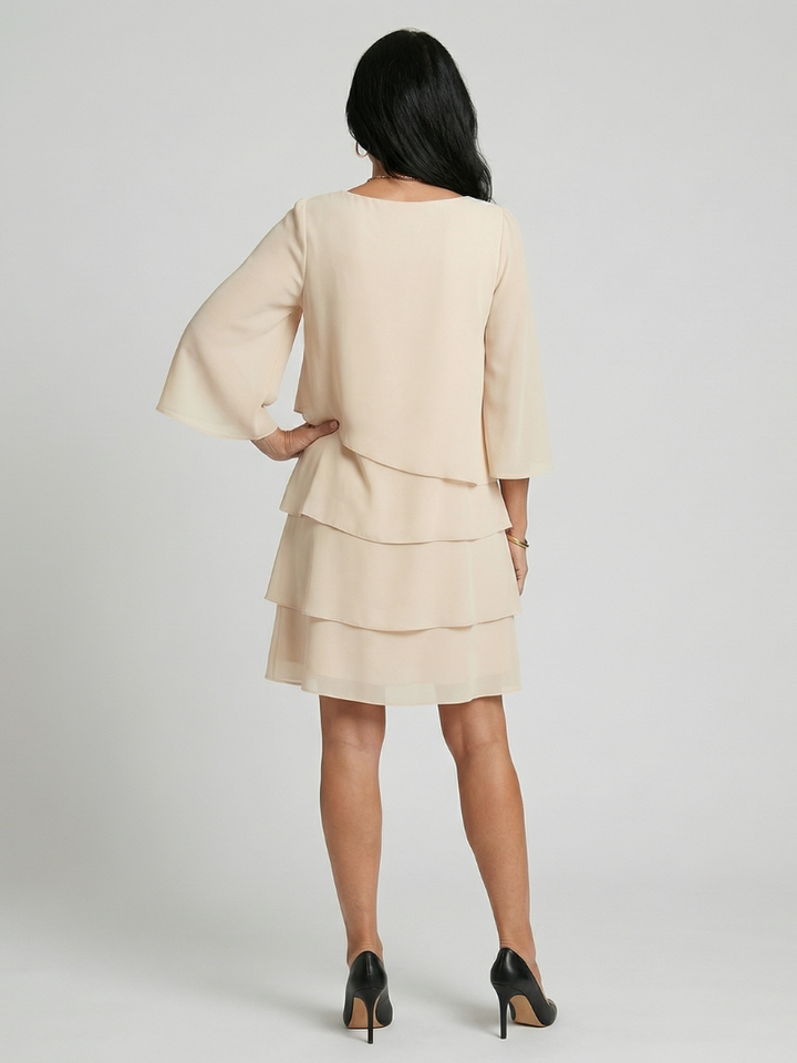 Robe à manches évasées et longueur genou Della