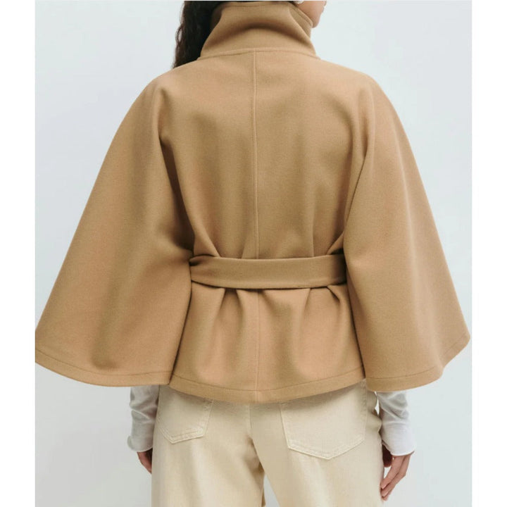 Charlotte Manteau Cape Femme Col Haut & Ceinture Ajustable pour Élégance et Chaleur Hivernale, vue 2