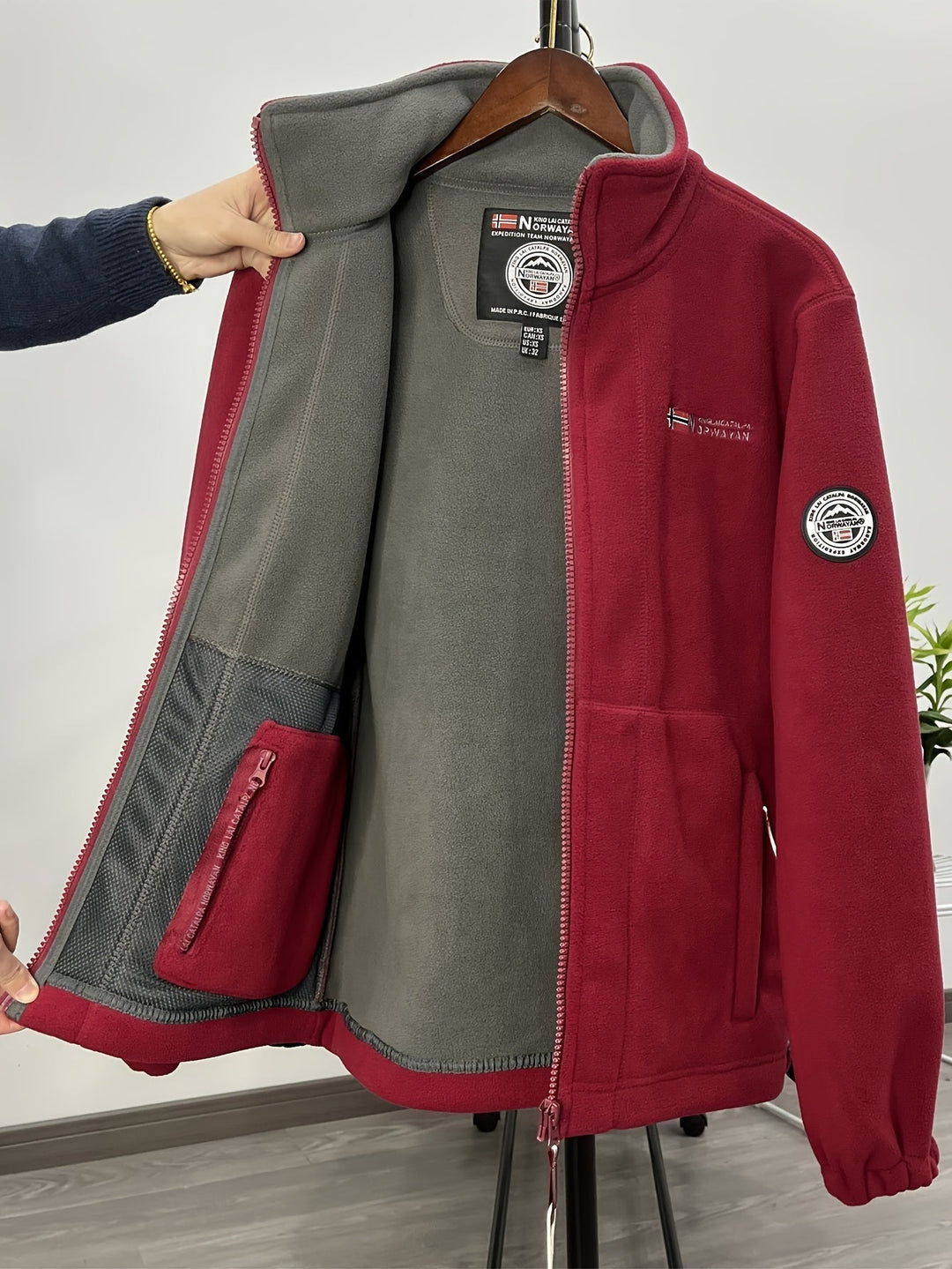 Julius Veste Polaire Outdoor Homme Douce, Chaude & Légère avec Col Protecteur, vue 8