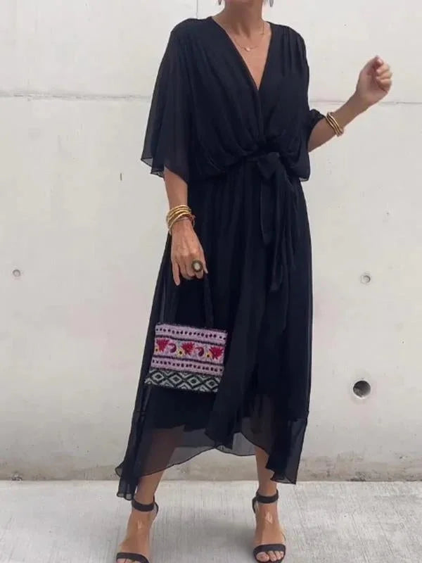 Aonnana | Robe verte en mousseline de soie avec décolleté en V