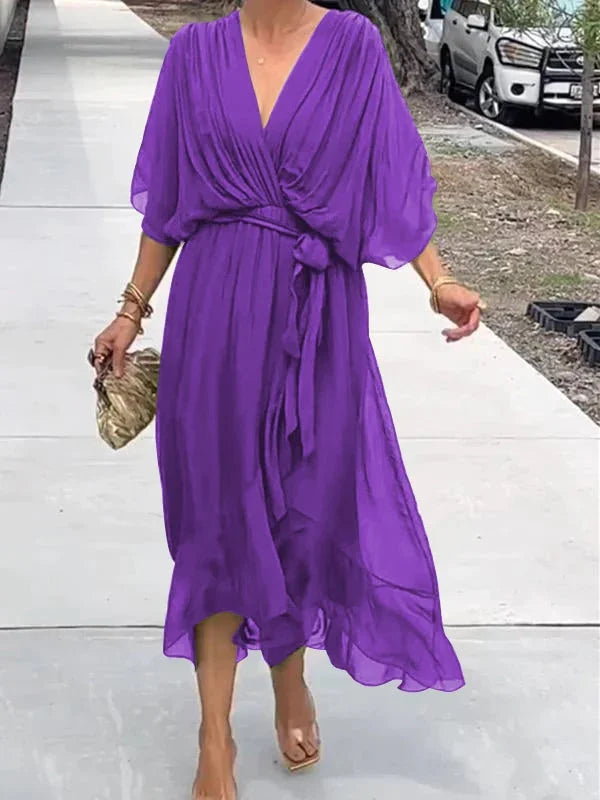 Aonnana | Robe verte en mousseline de soie avec décolleté en V