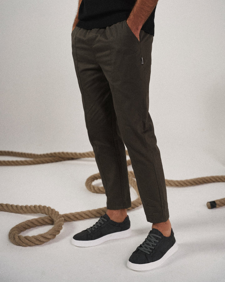 POUR LES PANTALONS DE JOGGING FUSELÉS