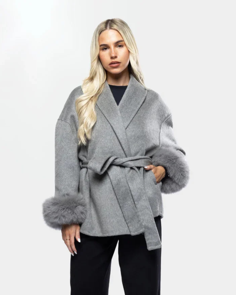 Livia Manteau Femme Veste Hiver Élégante avec Manches en Faux Fur & Ceinture, vue 2