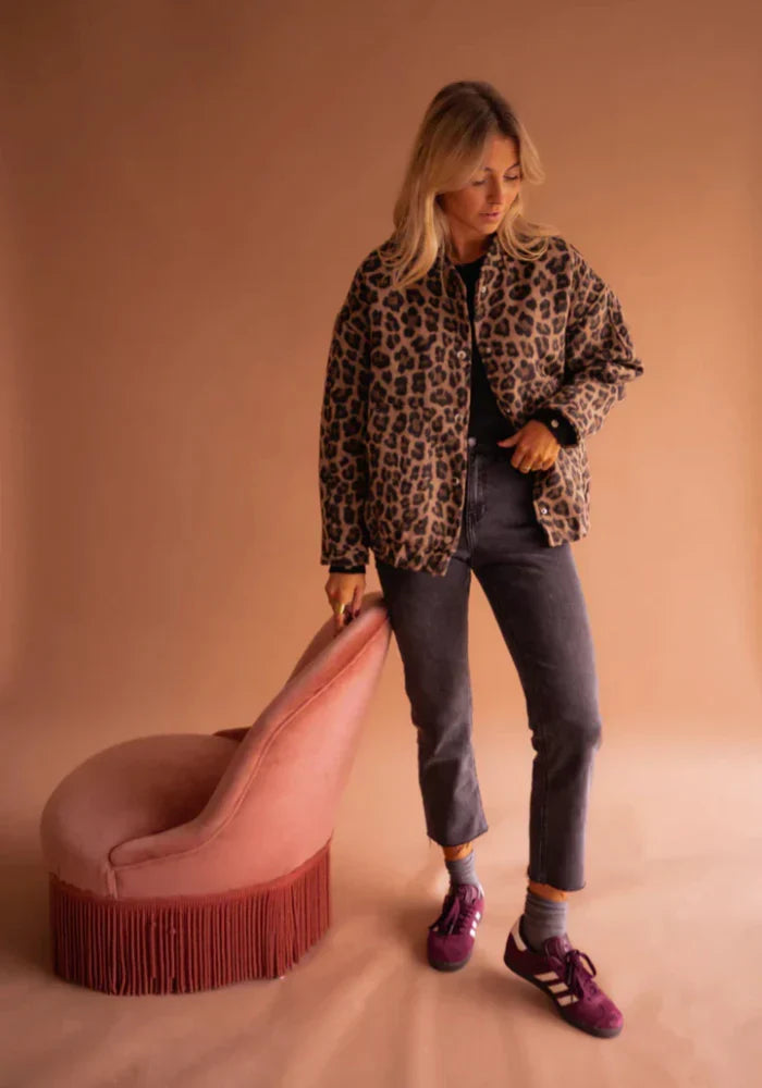 Valeria Veste Femme Veste Léopard Élégante à Imprimé Animal & Coupe Confortable, vue 6