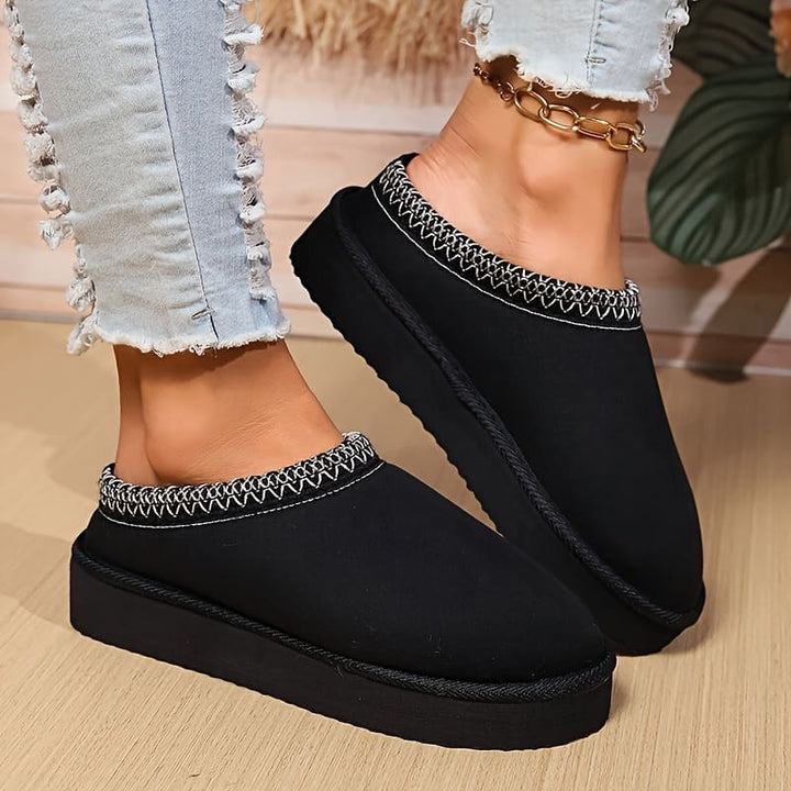August Chaussures d’Intérieur Femme Confort Douillet, Design Respirant & Semelle Antidérapante, vue 2
