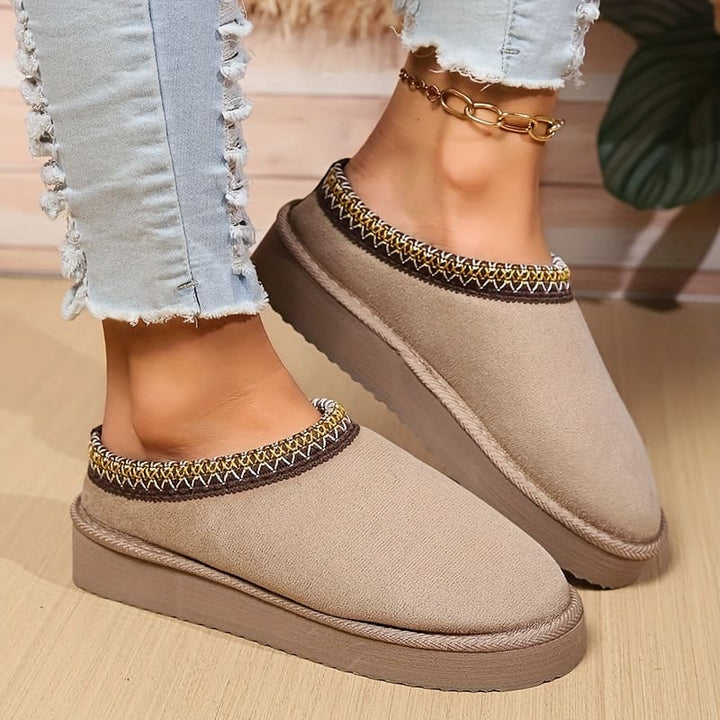 August Chaussures d’Intérieur Femme Confort Douillet, Design Respirant & Semelle Antidérapante, vue 3