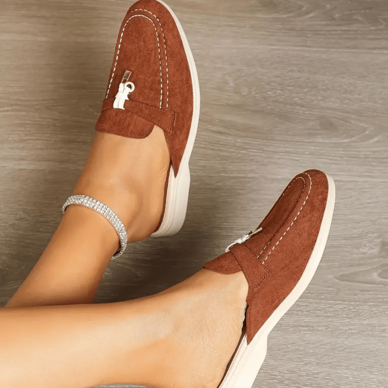 Maris Mocassins Femme Mules d’Été Effet Daim avec Détail Pompon & Couture Contrastée, vue 2