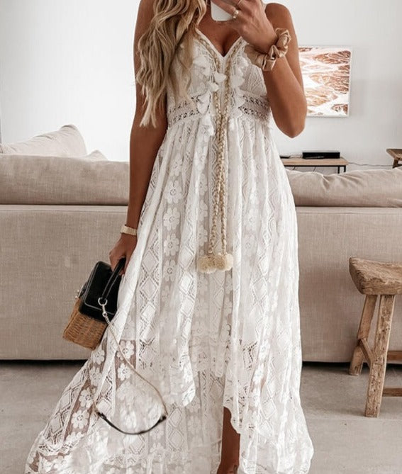 Moayara | Robe-slip avec décolleté en V et dentelle