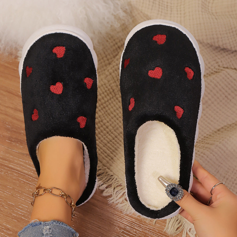 Kendra Pantoufles Femme Chaussons en Polaire Douce avec Motifs Cœurs Rouges Confortables, vue 2