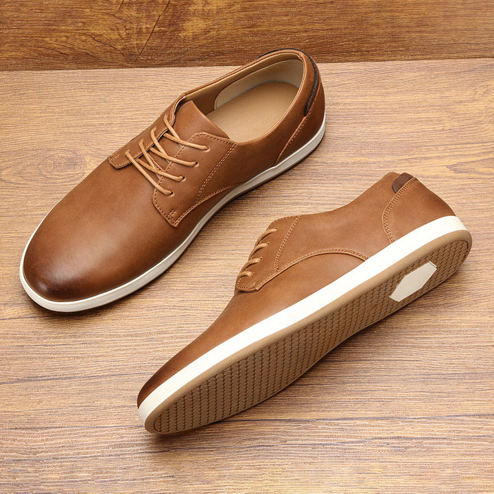 BASKETS EN CUIR