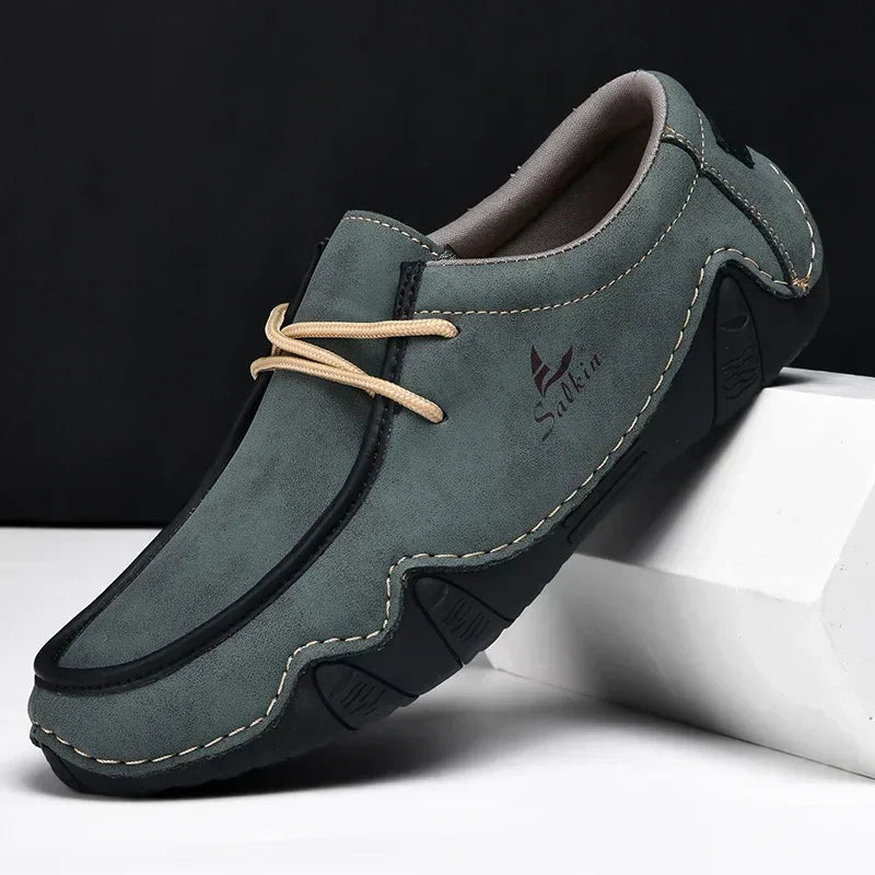 CHAUSSURES ORTHOPÉDIQUES EN CUIR À AJUSTEMENT PRÉCIS