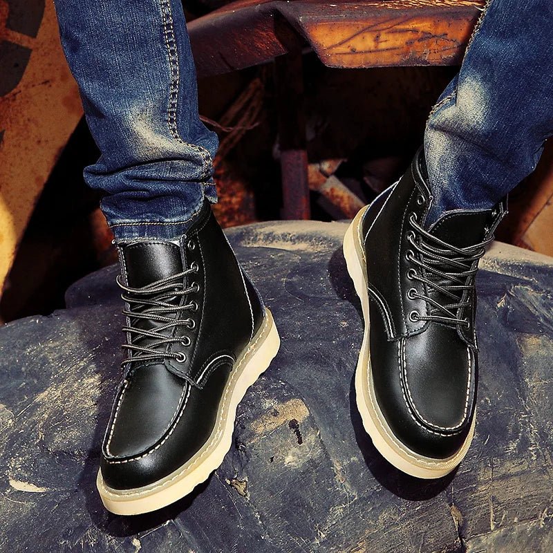 Sandro Bottes d’Hiver en Cuir pour Homme Bottes Hautes Rétro à Lacets avec Coupe