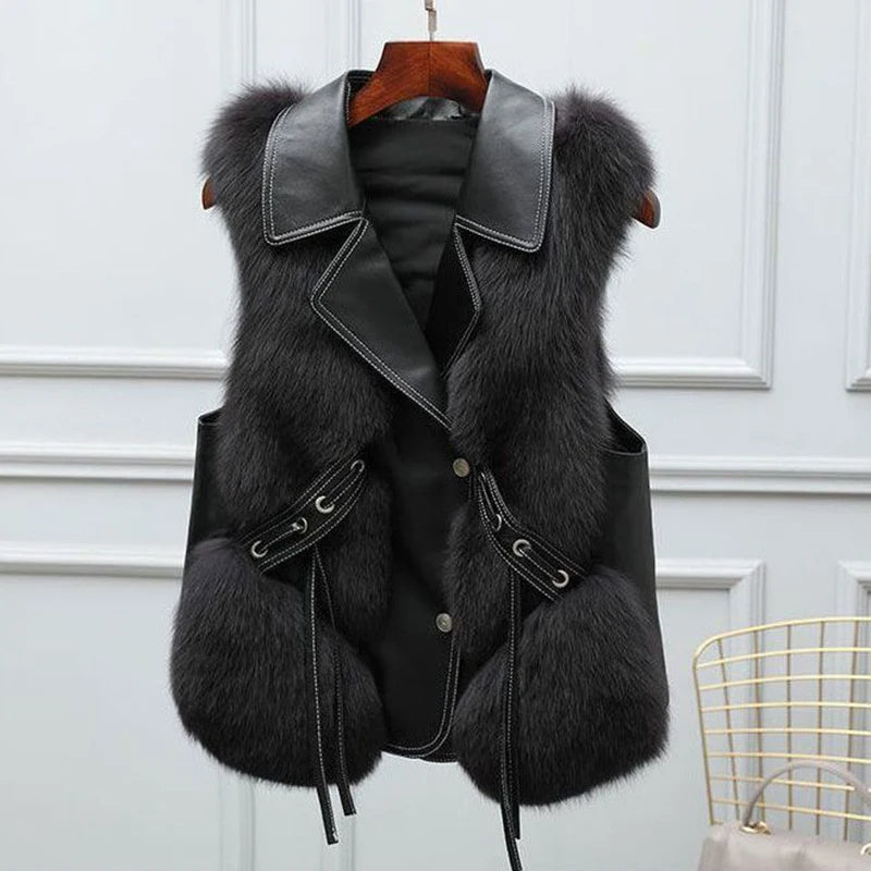 Dilara Gilet Femme en Fausse Fourrure Design Élégant avec Coupe Ajustable & Doublure Douce, vue 10