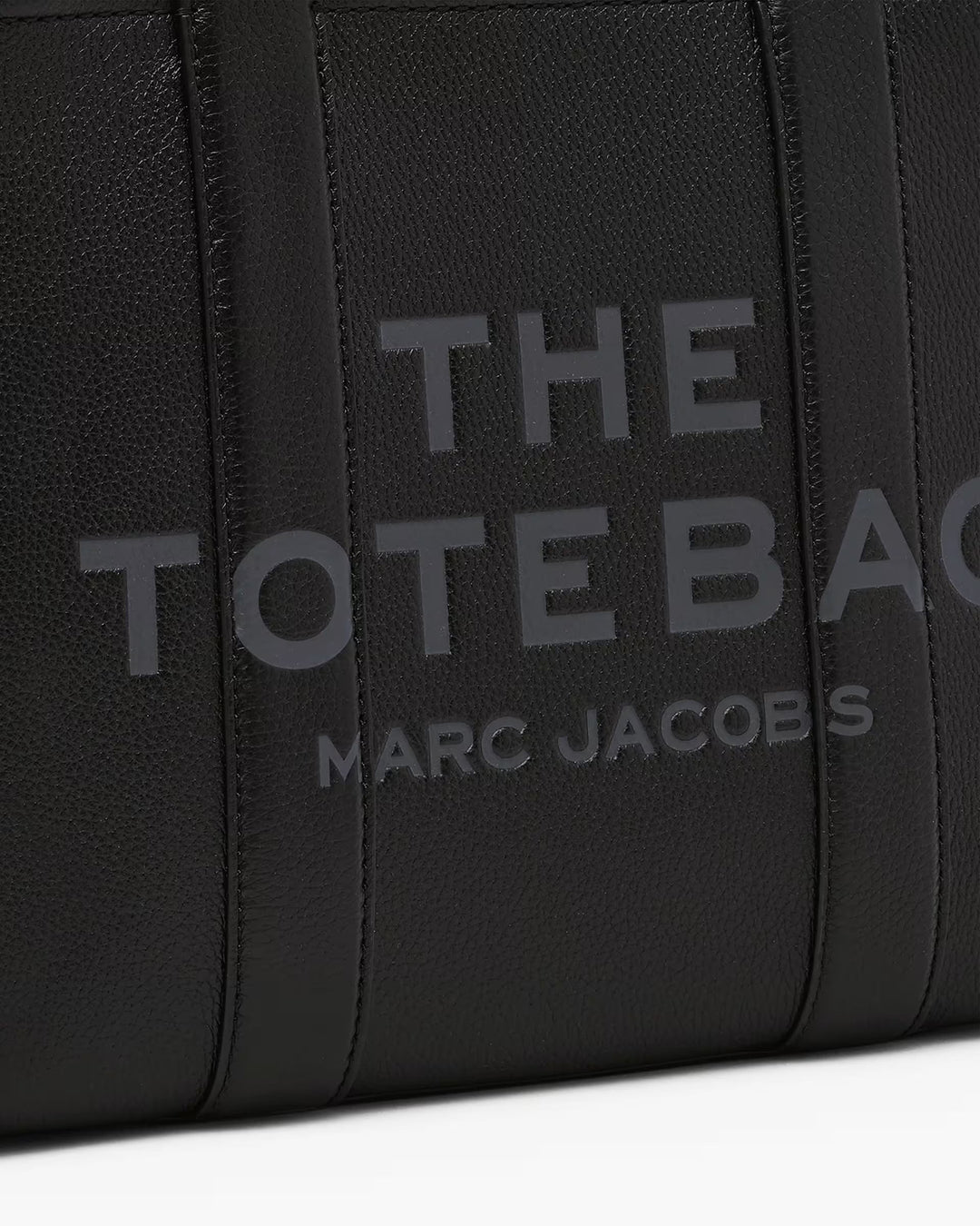 MARC JACOBS | The Leather Tote Bag