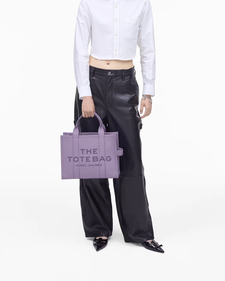 MARC JACOBS | The Leather Tote Bag