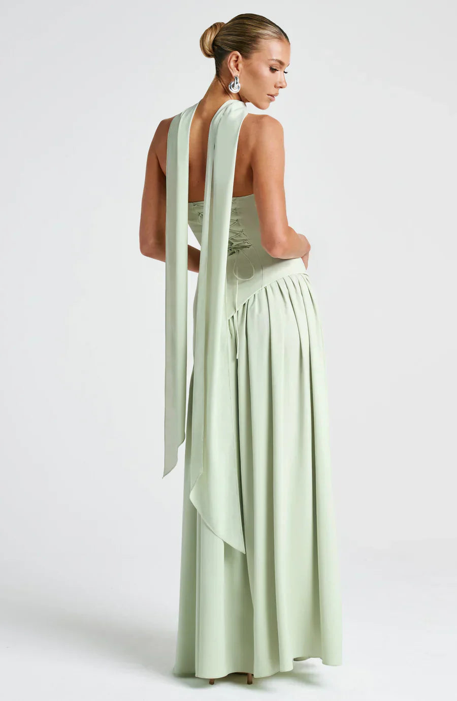 Robe Élégante Claire