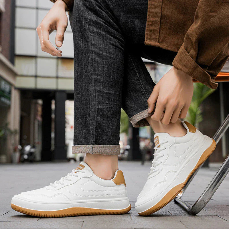 BASKETS EN CUIR VÉRITABLE
