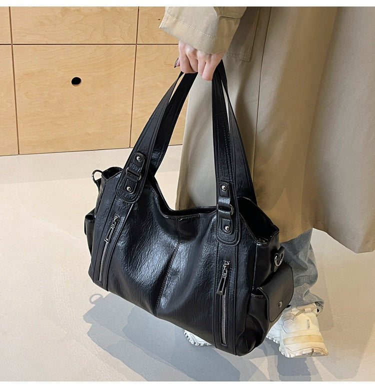 Clara Sac à Main Femme Sac en Cuir Élégant avec Compartiments Spacieux & Détails Zippés, vue 10