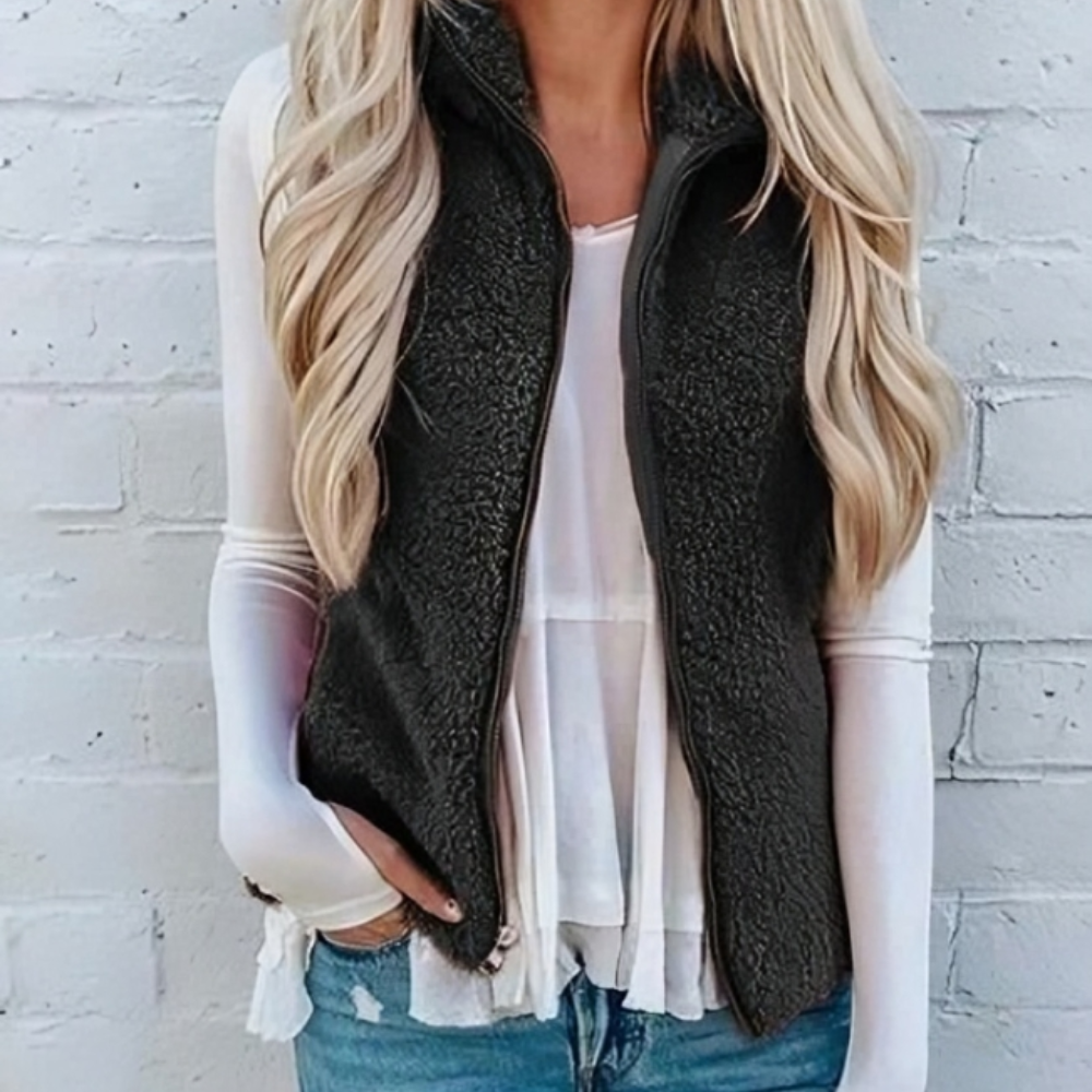 Tessia Gilet Zippé en Polaire Femme Couche Légère et Douce avec Coupe Chaude et Confortable, vue 3